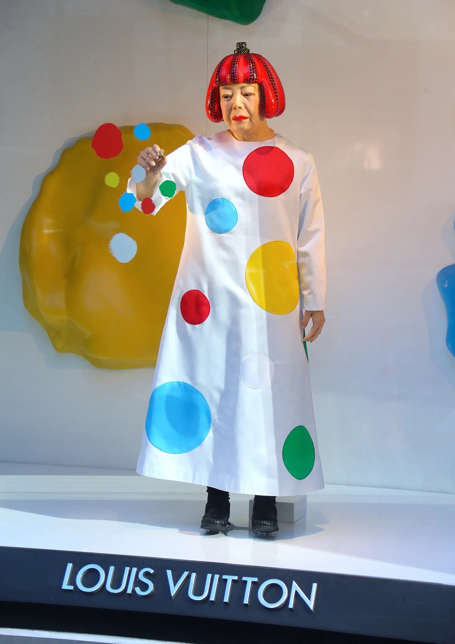 yayoi-kusama-art-louis-vitton-new-york-02.jpg.jpeg